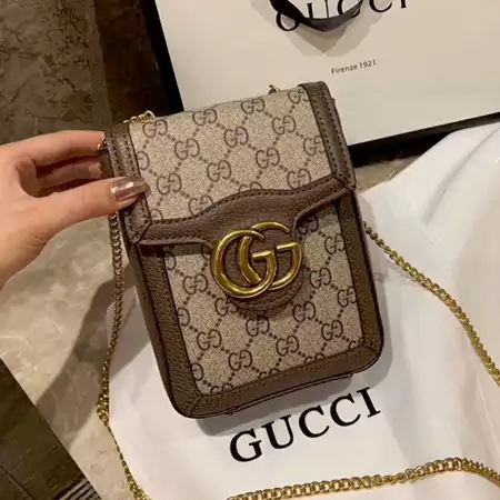 流行りブランドグッチバッグ 人気新作gucci風パロディバッグ おしゃれチェーン斜 めがけ小包 激安レザーバッグ